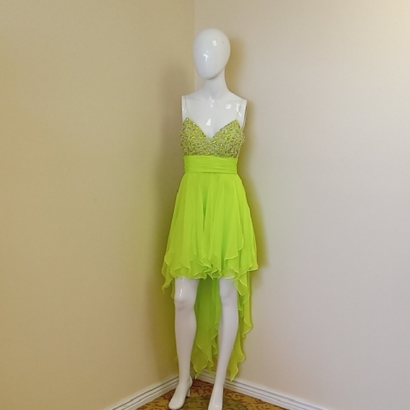 Dave & Johnny Vibrant Green Dress